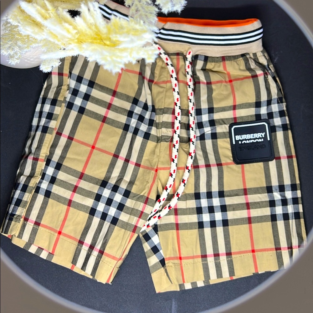 Burberry short